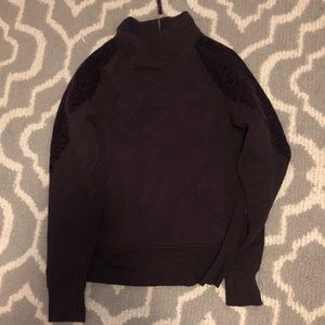 Lululemon sweatshirt